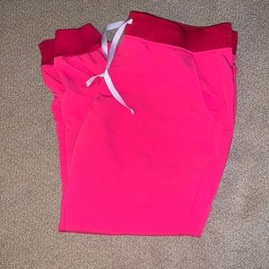 💉💉SOLD💉💉 FIGS shocking pink Zamora jogger